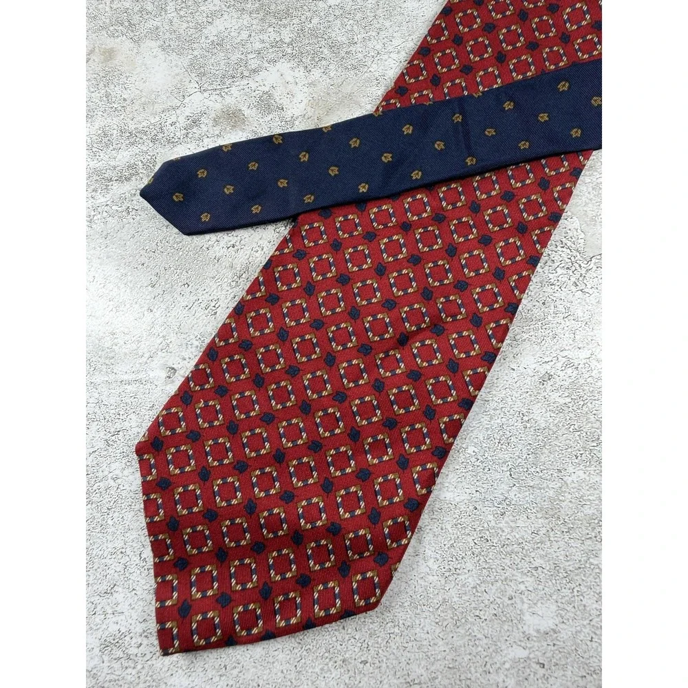 Tommy Hilfiger Tie Mens One Size Red 100% Silk Geometric Jacquard Necktie